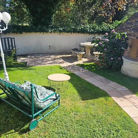 Maison De 2 Avec Jardin Clos Et Wifi A Genevieve Les Gasny *