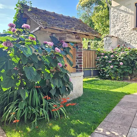 Maison De 2 Avec Jardin Clos Et Wifi A Genevieve Les Gasny Sainte-Genevieve-les-Gasny