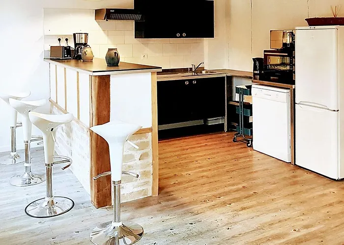 Maison De Charme A Avec Jardin